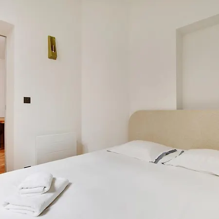 Belleville Republique Apartment Paris